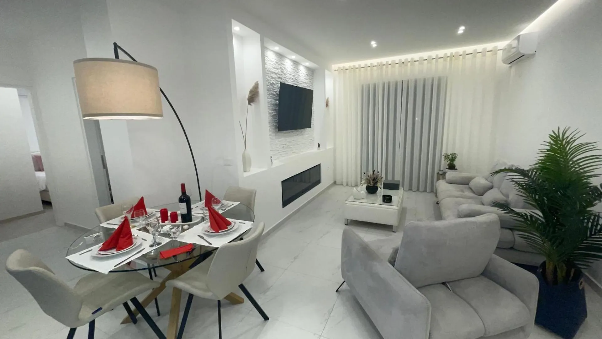 Celine Apartment Vlore 0*,